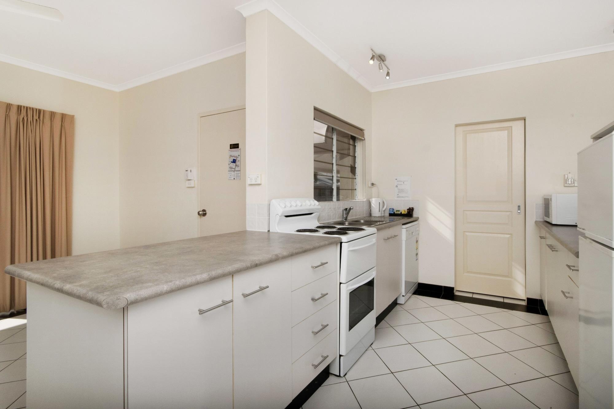 Nimrod Resort Apartments Порт Дъглас Екстериор снимка